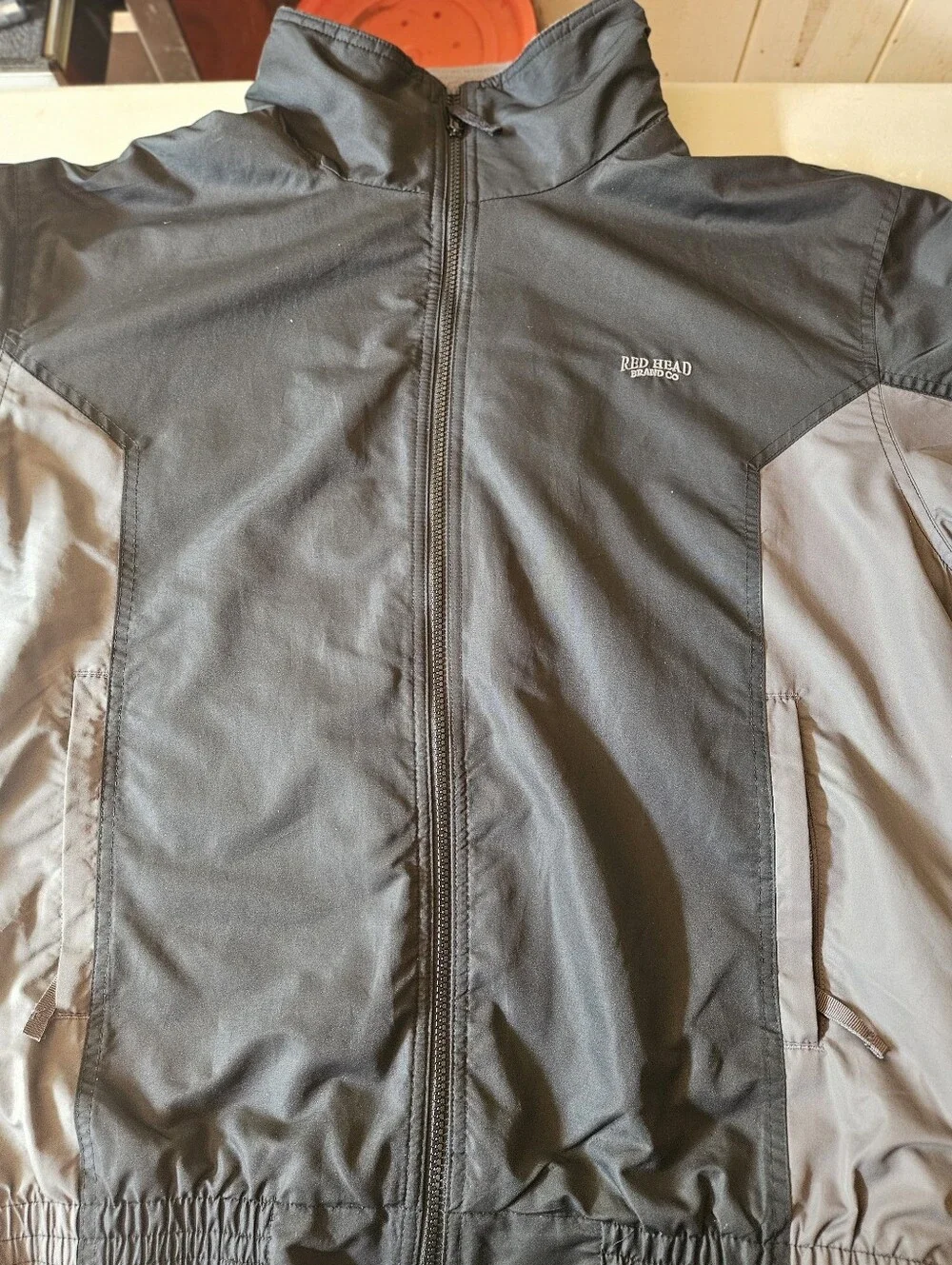Men's Black & Gray Insulated Winter Jacket